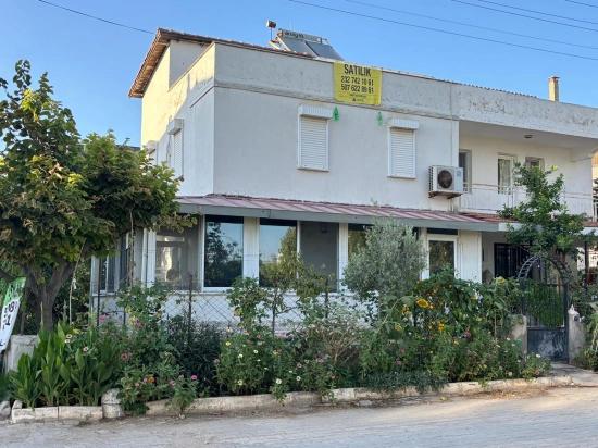 4+1 Villa For Sale In Seferihisar Ürkmez, 100M From The Beach