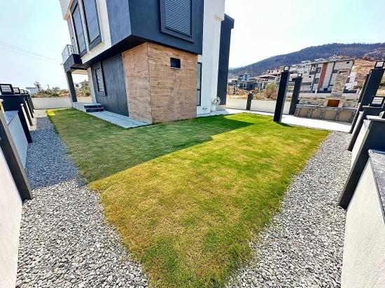 Independent, Quality New 4+1 Villa For Sale Within 287M2 In Seferihisar Doğanbey