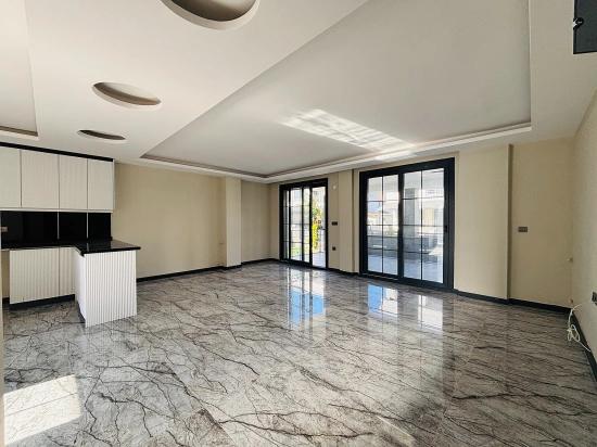 300m2 Gross Large 3+1 Villa With Independent Pool For Sale In Doğanbey