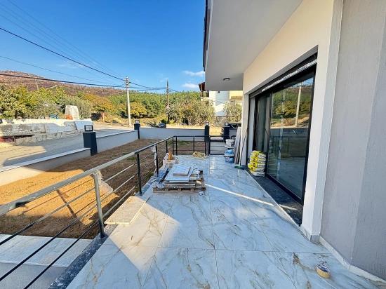 3+1 Detached Villa For Sale In İzmir Seferihisar Ürkmez, 1100 Meters From The Sea