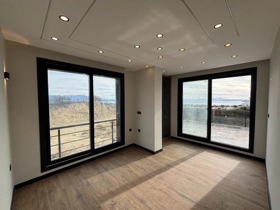 Ultra Luxury 4+1 Triplex Villa With Detached Large Garden In İzmir Seferihisar Doğanbey
