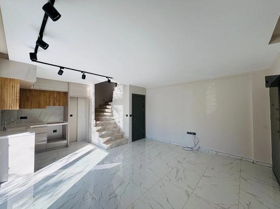3+1 Triplex Villa With Separate Title Deed, Right On The Seafront In Atatürk Neighborhood, Seferihisar, İzmir