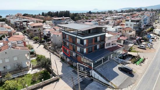 Renovated 2+1 Apartment For Sale In Deniz Street, Payamlı Neighborhood, Seferihisar, Izmir.