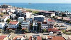 3+1 Detached House With Smart Home System And Pool, 100M From The Sea In Gümüldür Neighborhood, Menderes, İzmir.