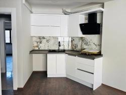 2+1 Ground Floor Apartment With Parking For Sale In Hıdırlık Neighborhood, Seferihisar, İzmir