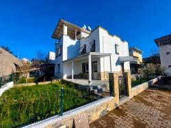 3+1 Summer House For Sale In İzmir Seferihisar Doğanbey
