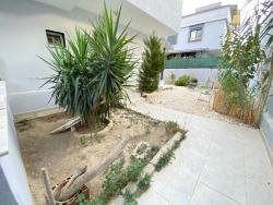 Airy 3+1 Villa With Garden For Sale In Seferihisar Ürkmez