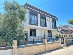 Brand New 3+1 Villa For Sale With Large Garden, 500M From The Beach In Seferihisar Doğanbey
