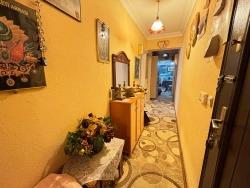 2+1 Apartment For Sale In Seferihisar Ürkmez Center, 150 M From The Beach