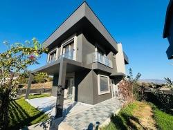 3+1 Bedroom Villa For Sale in Atatürk Nbh. Seferihisar Doğanbey - 120 m²