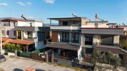 3+1 Detached Villa With Spacious Garden And En-Suite Bathroom In Each Bedroom