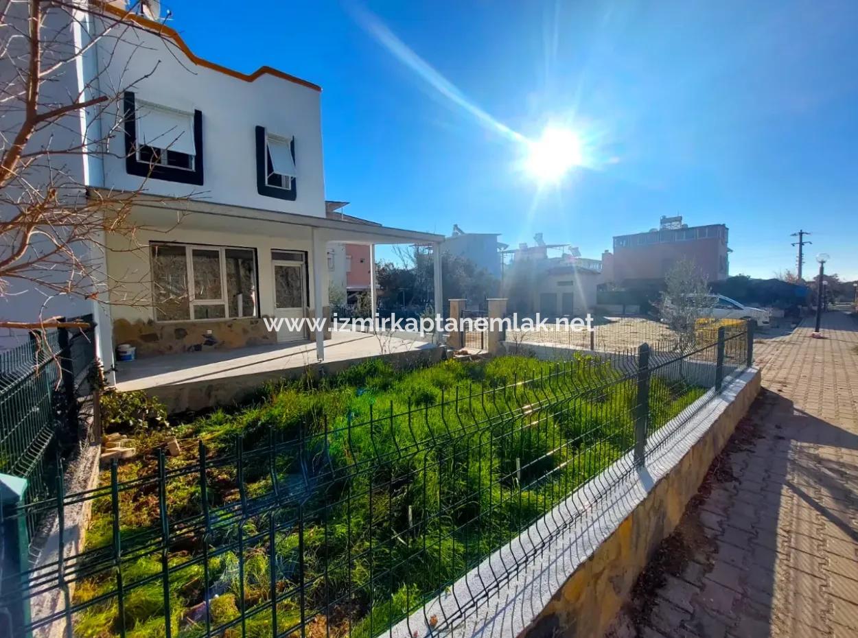 Doganbey 3 1 Villa For Sale With Large Garden By The Sea
