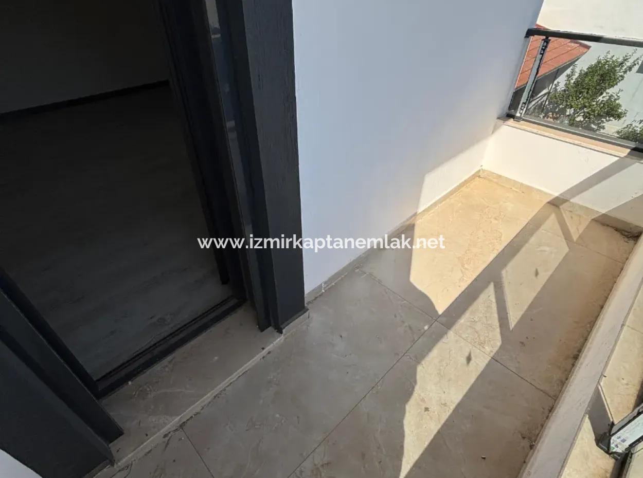 3 1 Villa For Sale With Large Garden In Doğanbey