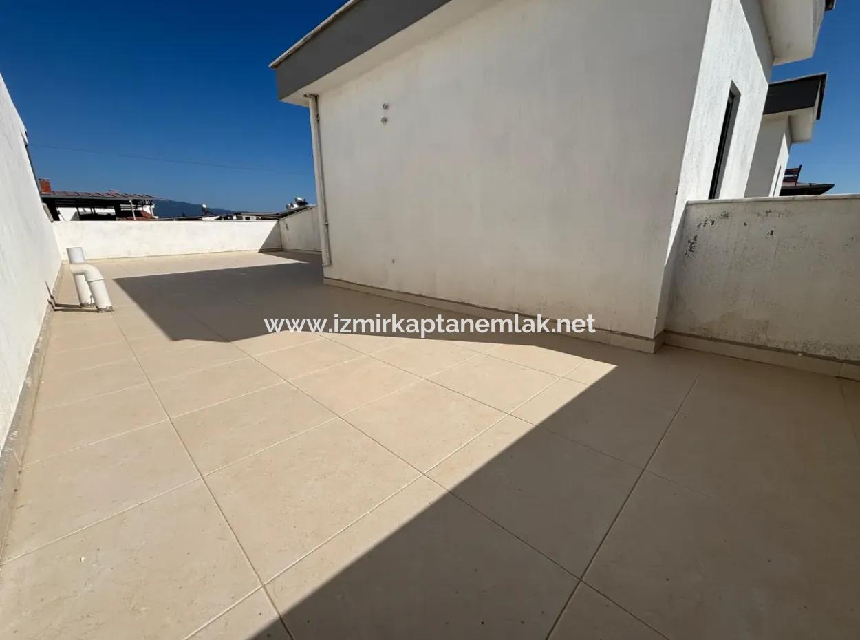 Spacious 3 1 Villa For Sale In Doğanbey Center