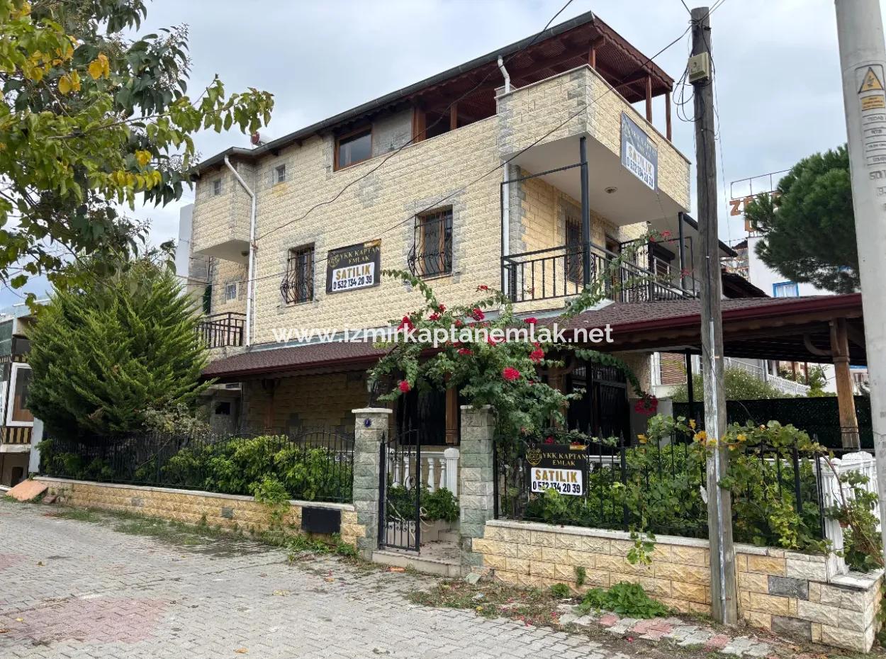 4 1 Detached Triplex Summer Villa On The Sea Side In Bengiler