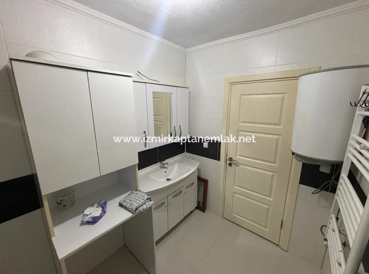 2 1 Middle Floor Flat On The Street In Seferihisar Bengiler