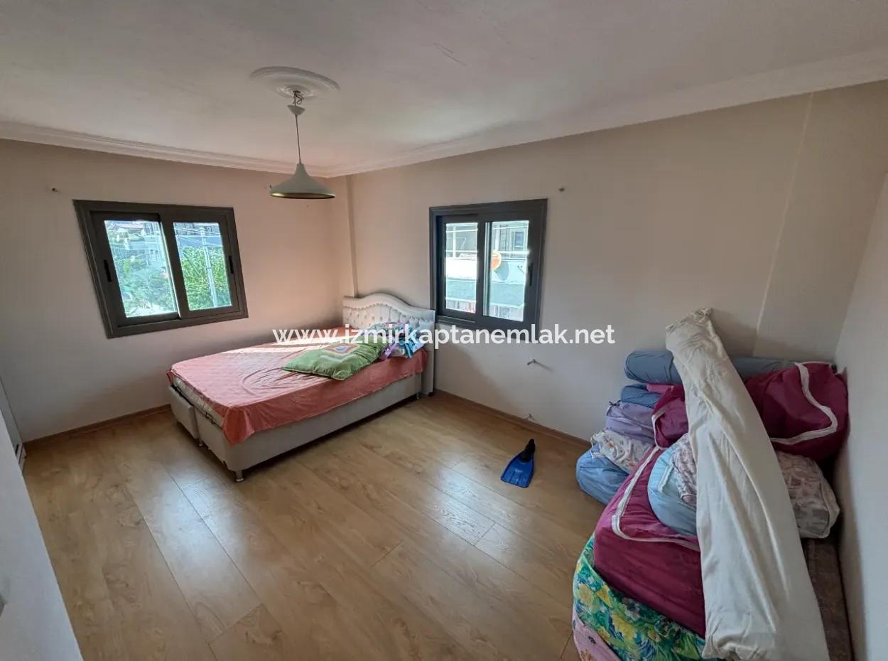 2 1 Middle Floor Flat On The Street In Seferihisar Bengiler