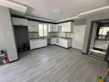 Detached Villa In 300 M2 Plot In Izmir Seferihisar Cumhuryet Mah