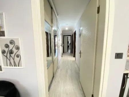 Ürkmez Bengilar Useful 2Nd Floor Clean 2 1 Apartment For Sale