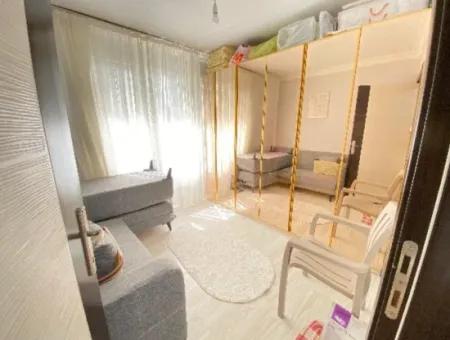 Ürkmez Bengilar Useful 2Nd Floor Clean 2 1 Apartment For Sale