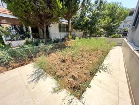 3 1 Villa For Sale With Parking And Garden In The Center Of Doganbey