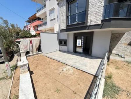 2 1 Villa For Sale Suitable For 500M Loan To The Beach In Ürkmez