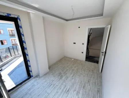 2 1 Villa For Sale Suitable For 500M Loan To The Beach In Ürkmez