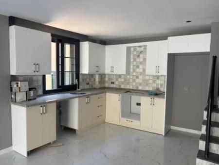 3 1 Villa For Sale With Large Garden In Ürkmez