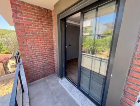 3 1 Villa For Sale With Large Garden In Ürkmez
