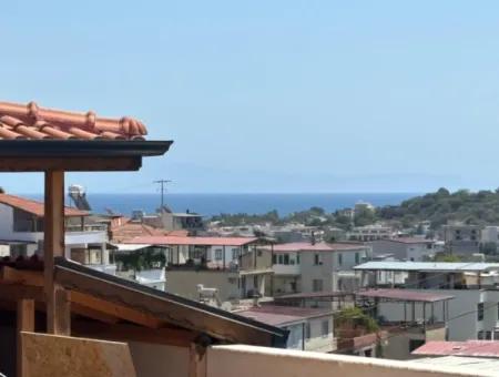 3 1 Villa For Sale With Large Garden In Ürkmez