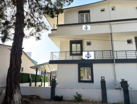 2 1 Licensed Villa For Sale With Garden In Payamlı