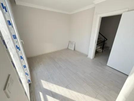 2 1 Licensed Villa For Sale With Garden In Payamlı