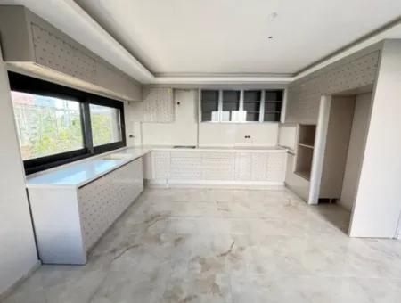 6 2 Triplex For Sale With Large Spacious Structure In Payamlı Center