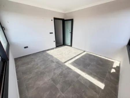 6 2 Triplex For Sale With Large Spacious Structure In Payamlı Center