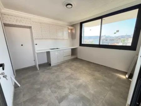 6 2 Triplex For Sale With Large Spacious Structure In Payamlı Center