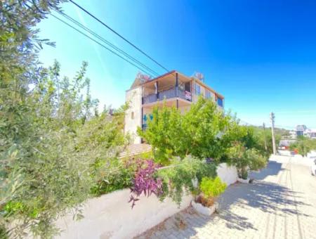 Airy Spacious Clean 2 1 Apartment For Sale In Ürkmez Center