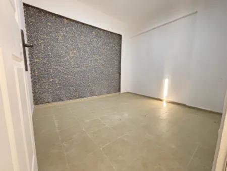 Separate Kitchen And Garden Inexpensive 2 1 Flat For Sale In Ürkmez