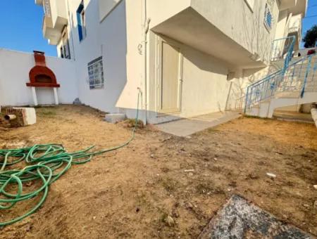 Separate Kitchen And Garden Inexpensive 2 1 Flat For Sale In Ürkmez
