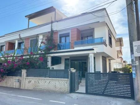 3 1 Villa For Sale In Doğanbey With 500 M Parking Lot Garden