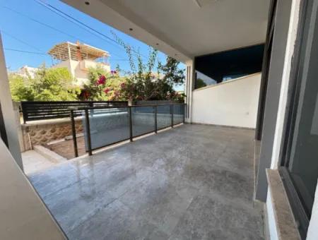 3 1 Villa For Sale In Doğanbey With 500 M Parking Lot Garden
