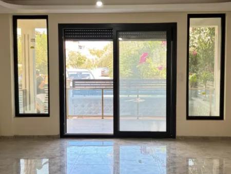 3 1 Villa For Sale In Doğanbey With 500 M Parking Lot Garden