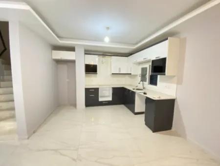 Seferihisar Ürkmez De Bahçeli Havadar 3 1 Villa For Sale
