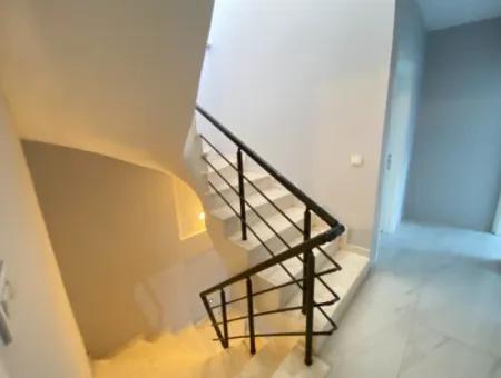 Seferihisar Ürkmez De Bahçeli Havadar 3 1 Villa For Sale