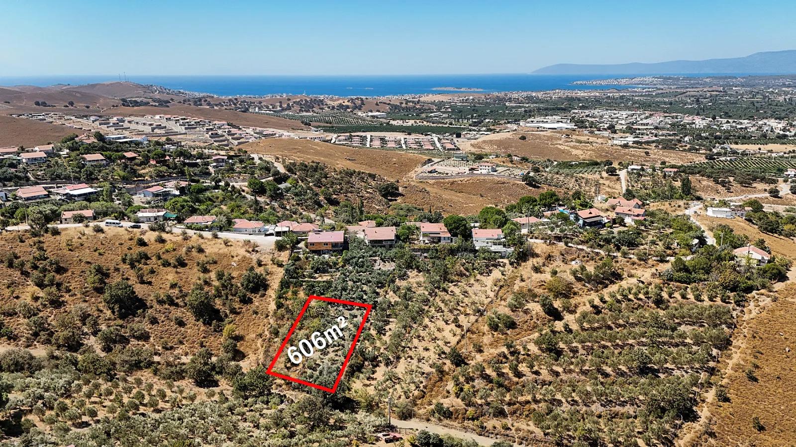 İzmir Seferihisar в районе Tepecik 606 m² Продаётся участок