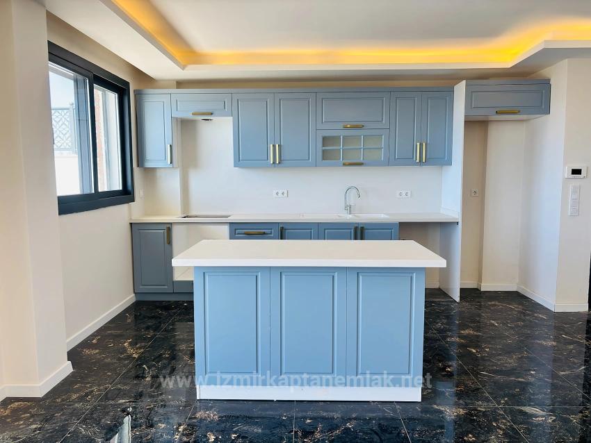 Вид На Море, 5+1 Отдельная Трехуровневая Летняя Вилла С Бассейном В Акардже, Чеферихисар, Измир