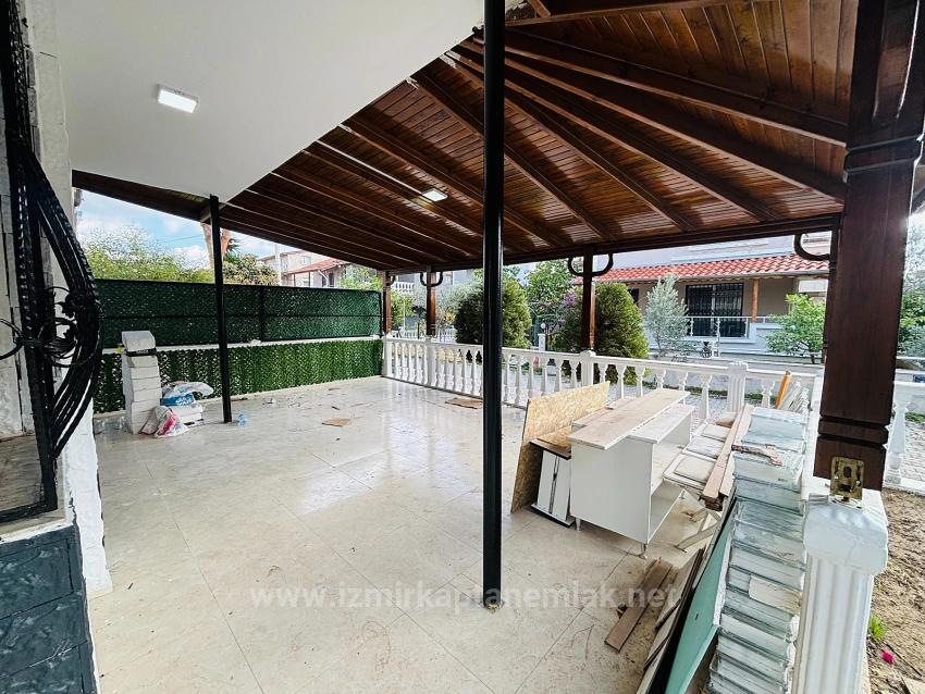 4+1 Отдельная Трехэтажная Летняя Вилла На Берегу Моря В Бенгилере, Сеферихисар