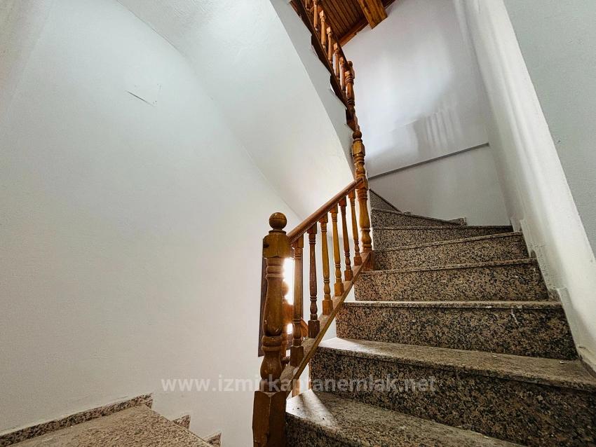 4+1 Отдельная Трехэтажная Летняя Вилла На Берегу Моря В Бенгилере, Сеферихисар