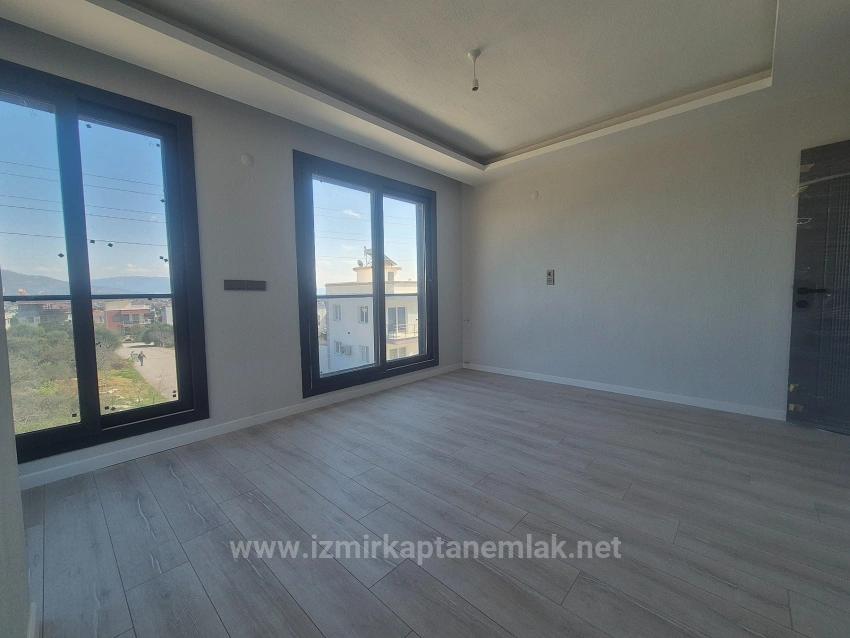 Совершенно Новая Вилла 2+1 На Продажу В Доганбее С Видом На Море И Парковкой