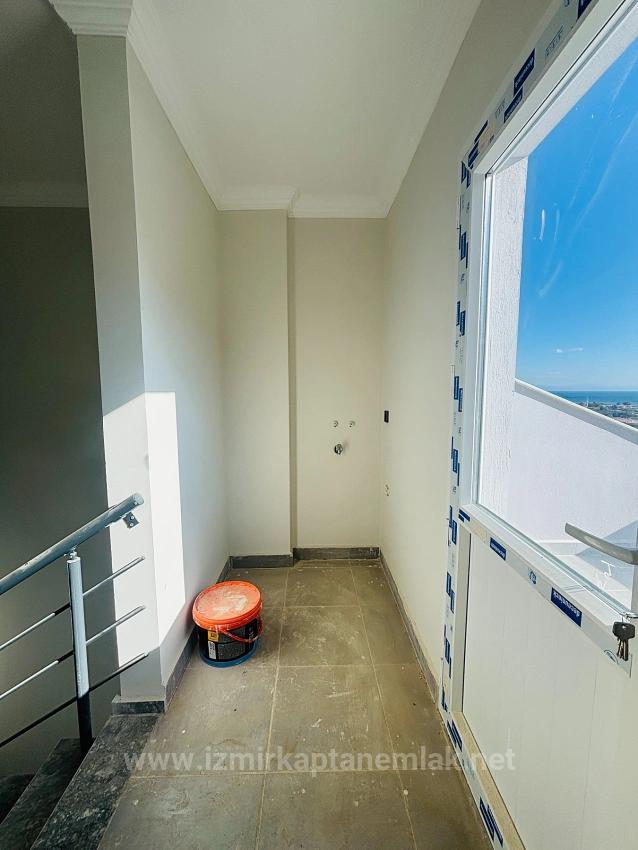 Вилла 3+1 С Видом На Море И Садом На Продажу В Районе Доганбей-Ататюрк