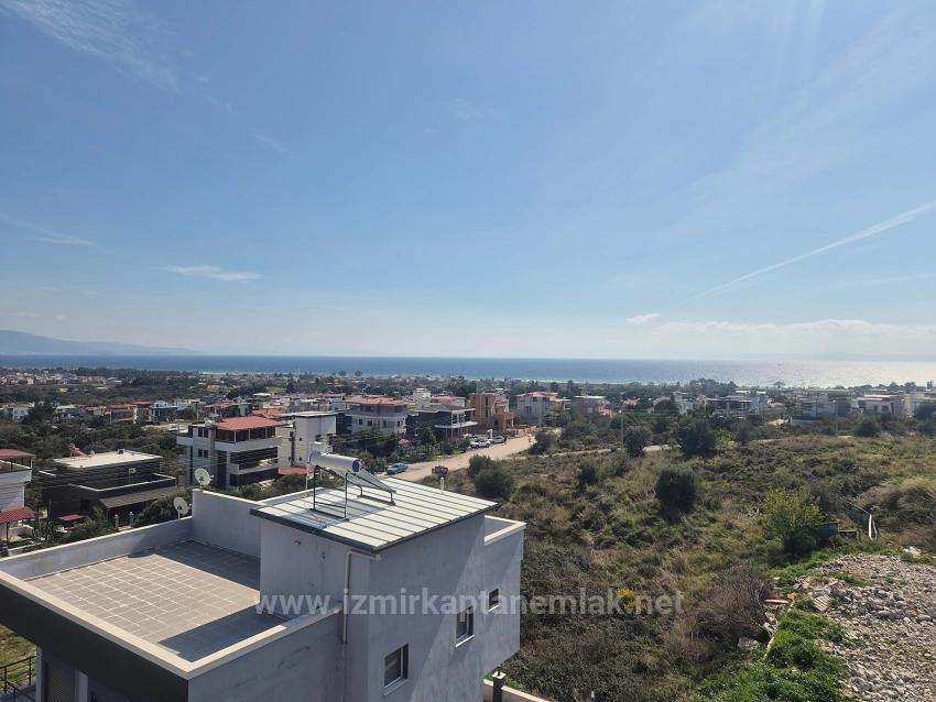 Вилла 3+1 С Видом На Море И Садом На Продажу В Районе Доганбей-Ататюрк